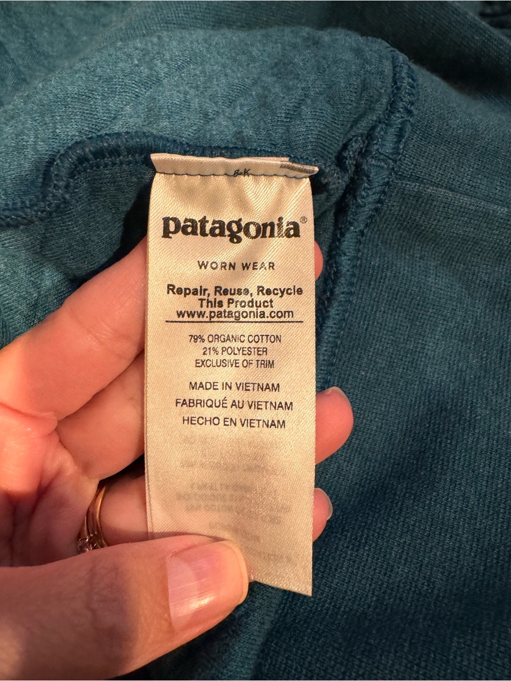 Patagonia women’s Quilted Snap-T Pullover - Dark Teal - Picture 3 of 4
